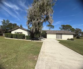 5544 FAIRWAY DRIVE, Ridge Manor, FL 33523