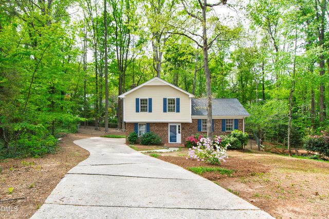 404 Lynchester Court, Raleigh, NC 27615