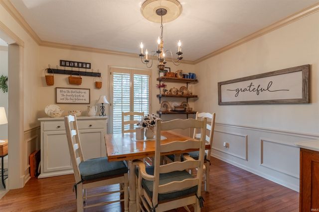 7377 Castle Hills Drive, Newburgh, IN 47630