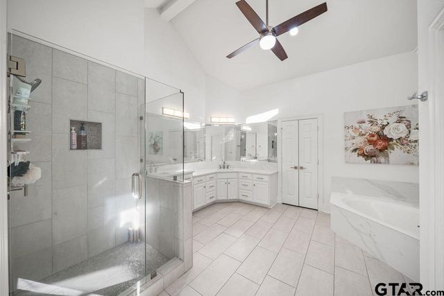 6601 Hollytree Circle, Tyler, TX 75703