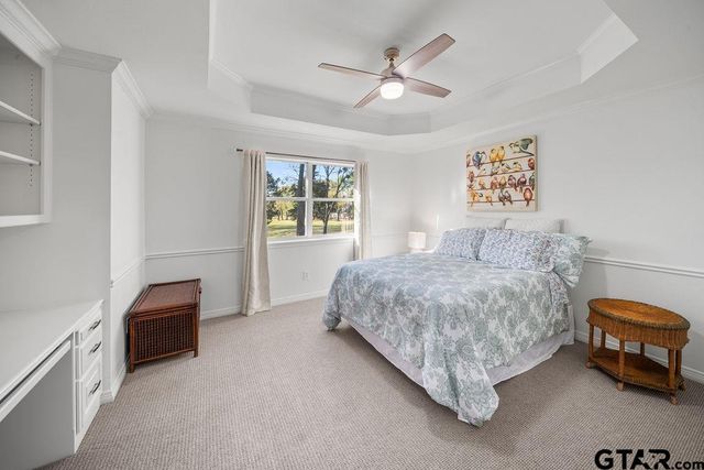 6601 Hollytree Circle, Tyler, TX 75703