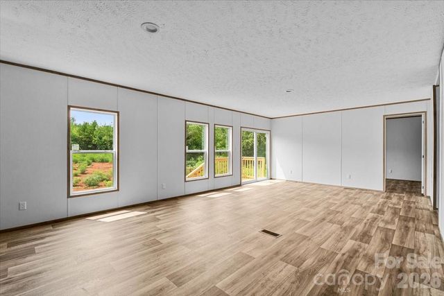 2309 Swanson Road, Crouse, NC 28033