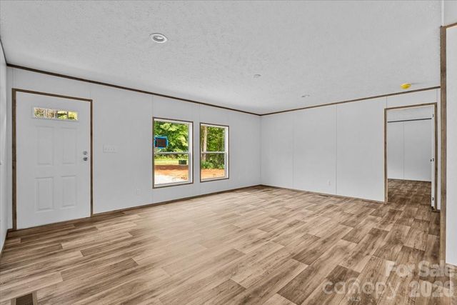 2309 Swanson Road, Crouse, NC 28033