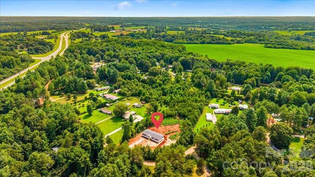 2309 Swanson Road, Crouse, NC 28033