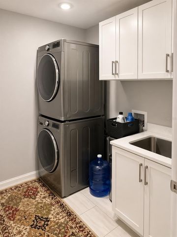 2123 NE 6TH AVENUE, Cape Coral, FL 33909