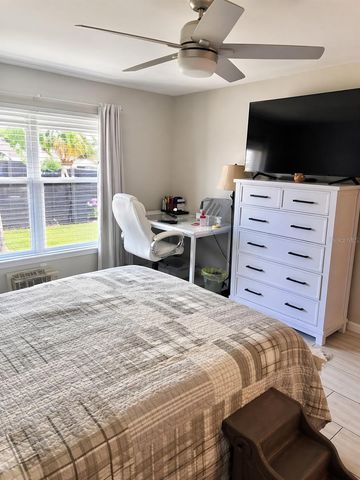 2123 NE 6TH AVENUE, Cape Coral, FL 33909