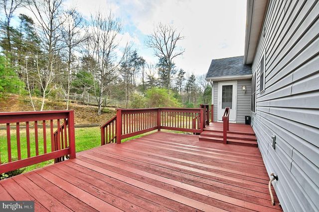 235 PEPPERMINT SPRING LN, Winchester, VA 22603