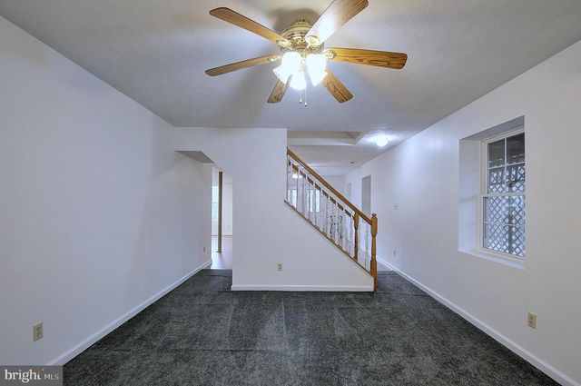 235 PEPPERMINT SPRING LN, Winchester, VA 22603