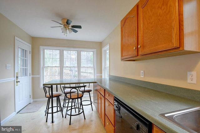 235 PEPPERMINT SPRING LN, Winchester, VA 22603