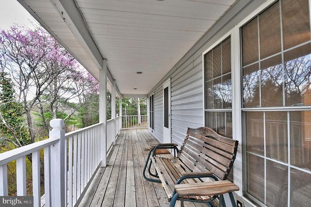 235 PEPPERMINT SPRING LN, Winchester, VA 22603