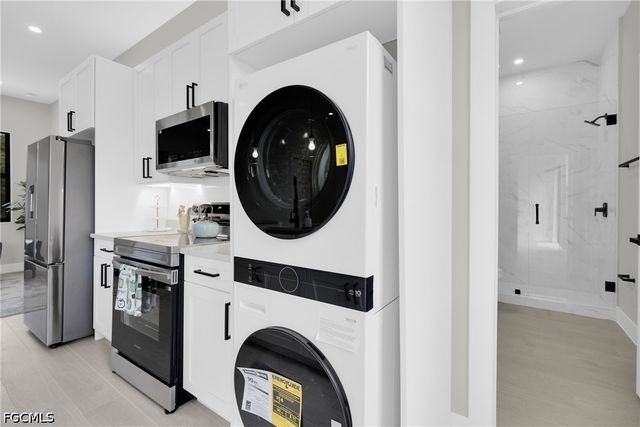 1201 E 7th ST, Lehigh Acres, FL 33972