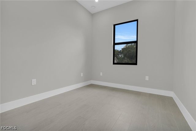 1201 E 7th ST, Lehigh Acres, FL 33972