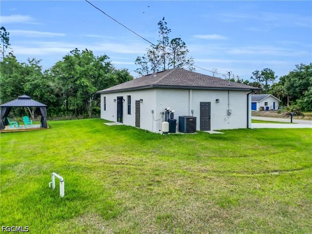 1201 E 7th ST, Lehigh Acres, FL 33972