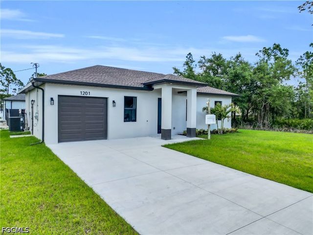 1201 E 7th ST, Lehigh Acres, FL 33972