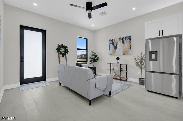 1201 E 7th ST, Lehigh Acres, FL 33972