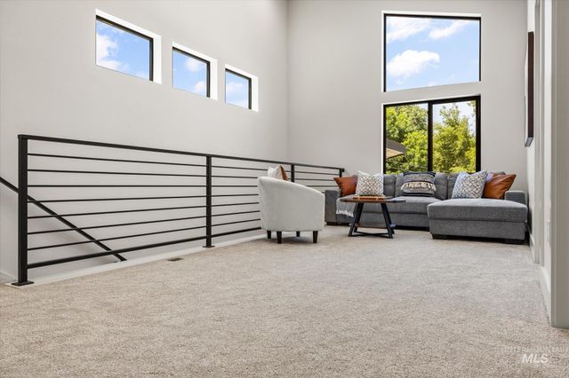 5612 W Grover St, Boise, ID 83705