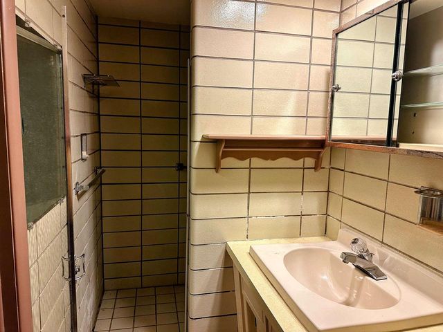 237 S CLAY STREET, De Pere, WI 54115