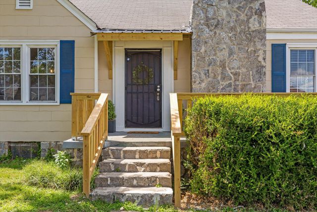 503 Sharondale Road, Chattanooga, TN 37412
