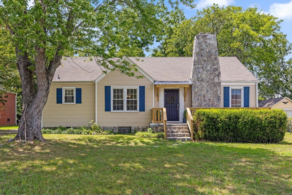 503 Sharondale Road, Chattanooga, TN 37412