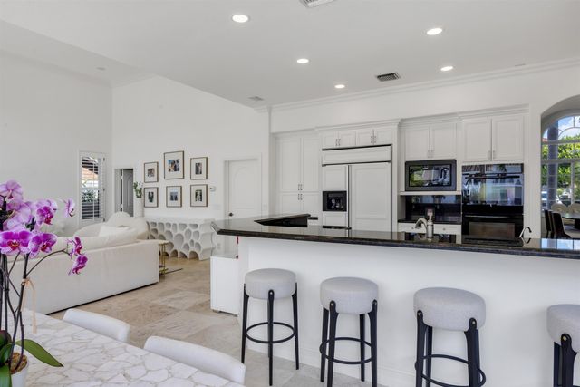 920 Hyacinth Drive, Delray Beach, FL 33483