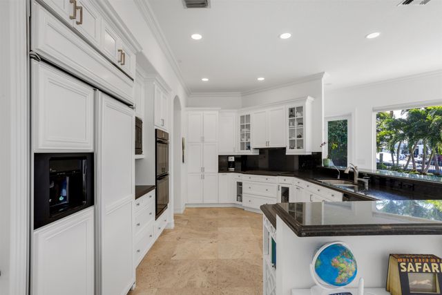 920 Hyacinth Drive, Delray Beach, FL 33483