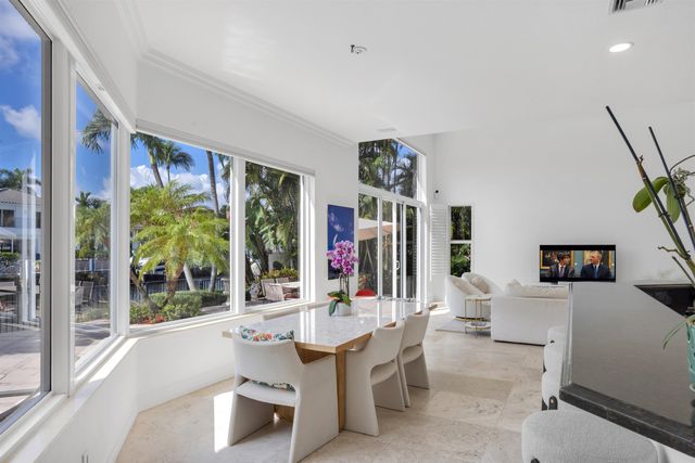 920 Hyacinth Drive, Delray Beach, FL 33483