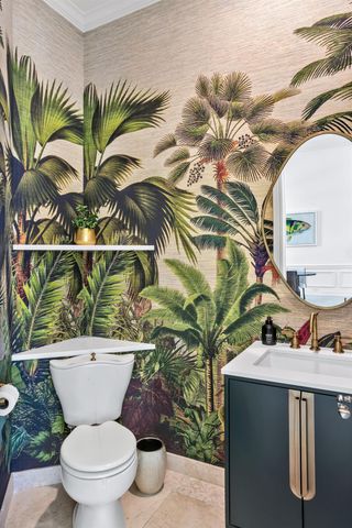 920 Hyacinth Drive, Delray Beach, FL 33483