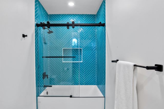 920 Hyacinth Drive, Delray Beach, FL 33483