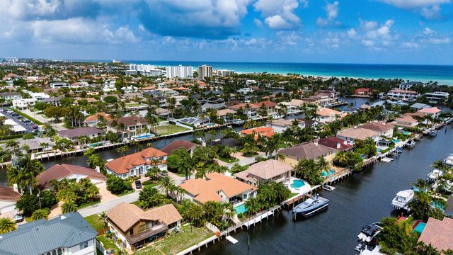 920 Hyacinth Drive, Delray Beach, FL 33483