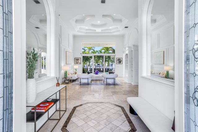 920 Hyacinth Drive, Delray Beach, FL 33483