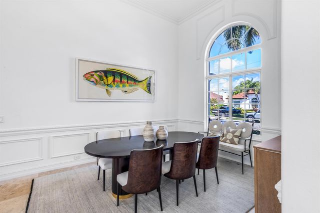 920 Hyacinth Drive, Delray Beach, FL 33483