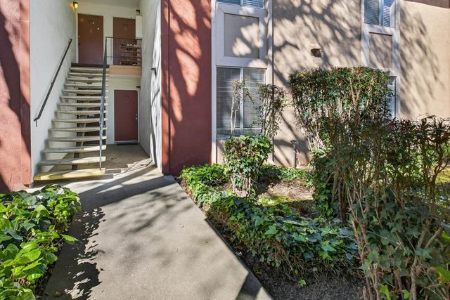 2755 Country Drive 136, Fremont, CA 94536