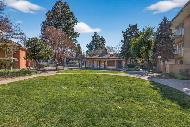 2755 Country Drive 136, Fremont, CA 94536