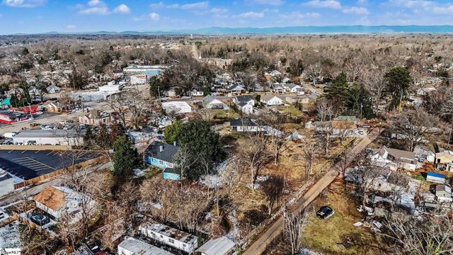 9 Glass Street, Greenville, SC 29609