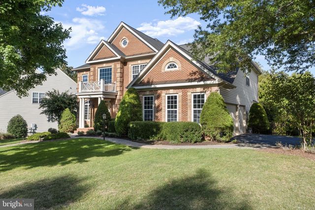 204 LAWSON RD SE, Leesburg, VA 20175