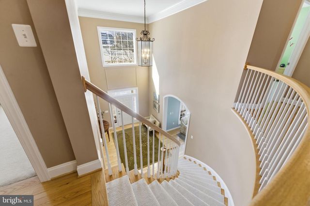 204 LAWSON RD SE, Leesburg, VA 20175