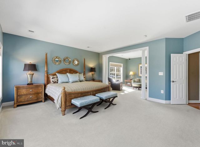 204 LAWSON RD SE, Leesburg, VA 20175