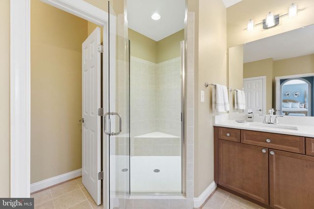 204 LAWSON RD SE, Leesburg, VA 20175