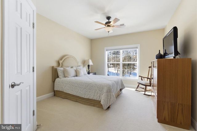 204 LAWSON RD SE, Leesburg, VA 20175