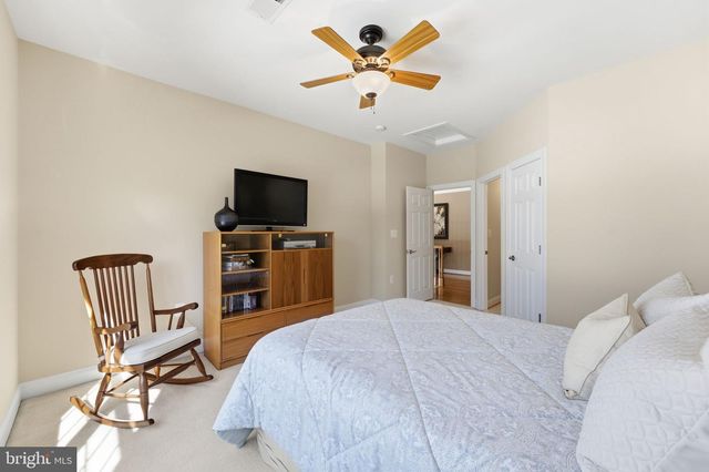 204 LAWSON RD SE, Leesburg, VA 20175