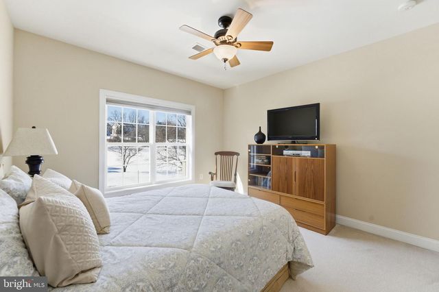 204 LAWSON RD SE, Leesburg, VA 20175