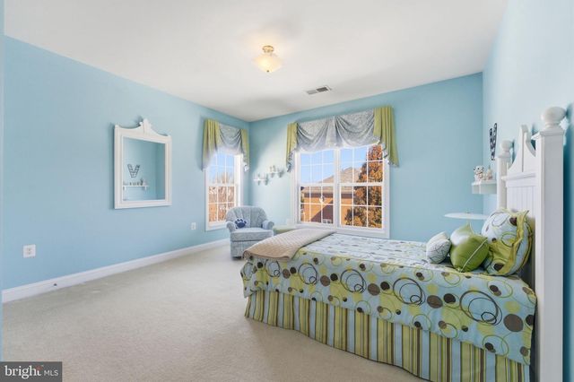 204 LAWSON RD SE, Leesburg, VA 20175