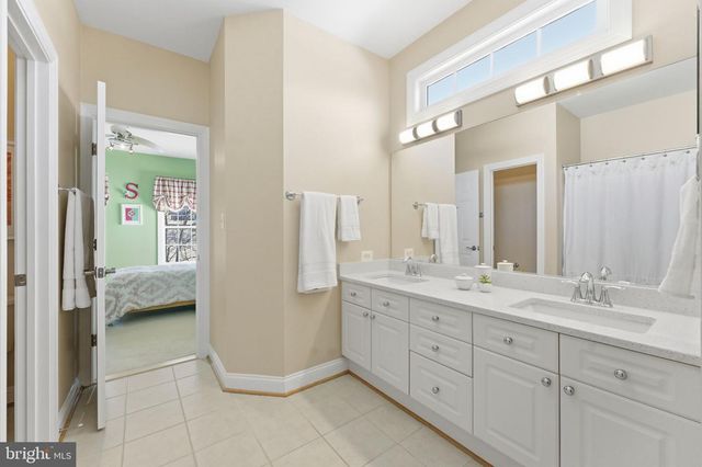 204 LAWSON RD SE, Leesburg, VA 20175