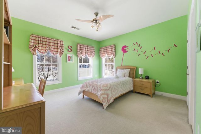 204 LAWSON RD SE, Leesburg, VA 20175