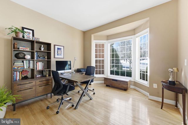 204 LAWSON RD SE, Leesburg, VA 20175