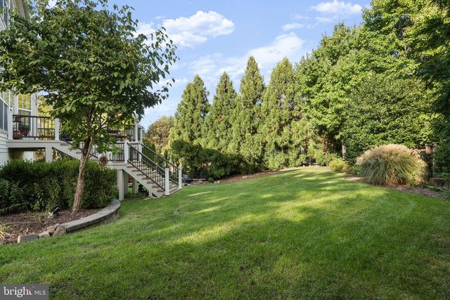 204 LAWSON RD SE, Leesburg, VA 20175