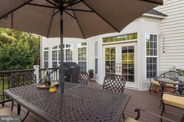 204 LAWSON RD SE, Leesburg, VA 20175