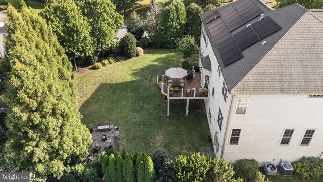 204 LAWSON RD SE, Leesburg, VA 20175