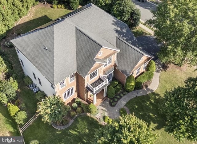 204 LAWSON RD SE, Leesburg, VA 20175