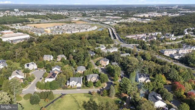 204 LAWSON RD SE, Leesburg, VA 20175